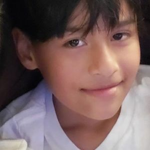 Meet your Posher, Armando garcía